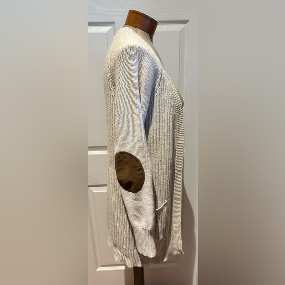 Francessca Alya Cardigan Sweater Cream Elbow Pads Sz Small - Picture 4 of 4